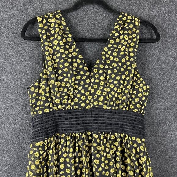 La Maison Talulah Halo Midi Dress Womens Medium Floral V Neck High Low Ditsy - Picture 14 of 16